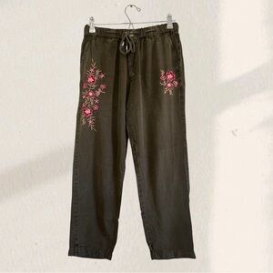 Natural Impressions Olive Green Floral Embroidered Lyocell Drawstring Pants M